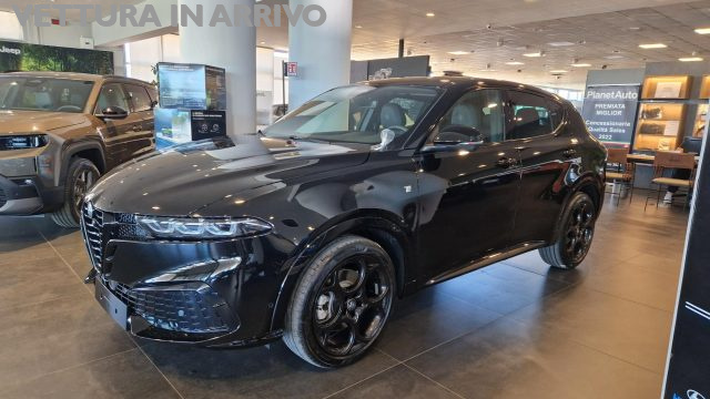 Alfa Romeo Tonale 1.5 175 CV MHEV TCT7 Ti + Cerchi 19 Stile + Techno - foto 2 di 4