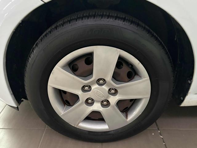 Kia Venga 1.4 CVVT Active - foto 3 di 4