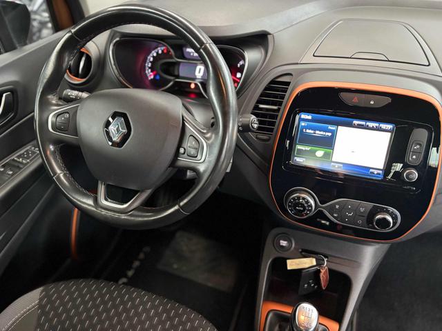 Renault Captur TCe 120 CV Start&Stop Energy Initiale Paris, del 2018, 57.000 km, in vendita a Pesaro (PU)