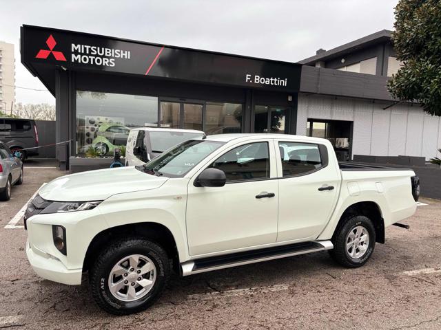 Mitsubishi L200 2.3 D Double Cab 4x4 Easy Select Invite Connect - foto 2 di 4