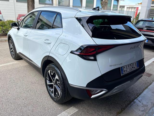 Kia Sportage 1.6 TGDi MHEV Style - foto 4 di 4
