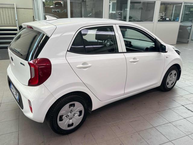 Kia Picanto 1.0 12V 5 porte Urban - foto 2 di 4