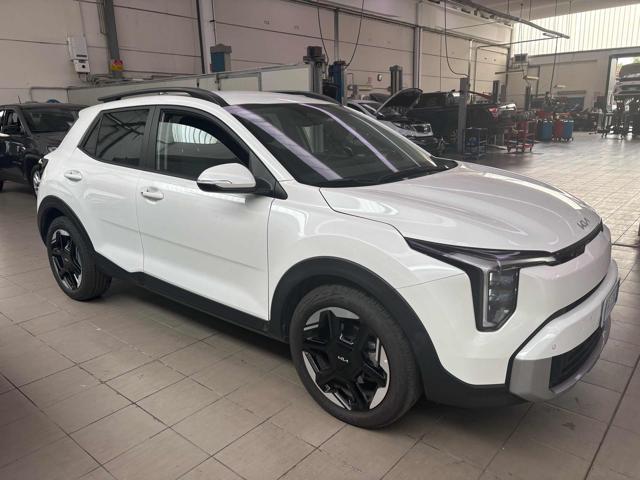 Kia Stonic 1.0 T-GDi 115 CV MHEV MT Style - foto 2 di 4