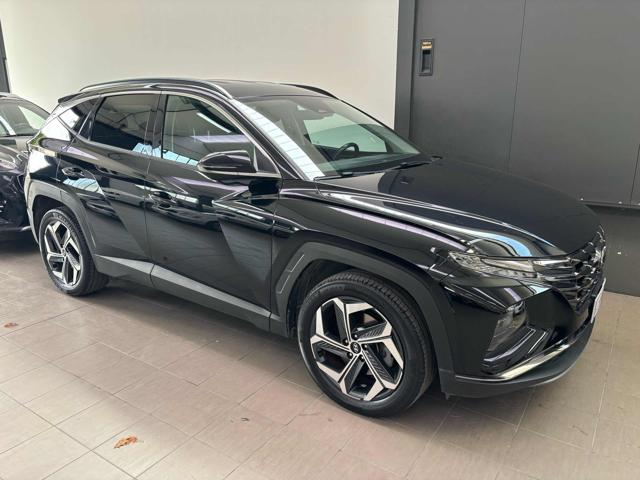 Hyundai TUCSON 1.6 HEV aut. Exellence, del 2023, 69.900 km, in vendita a Pesaro (PU)