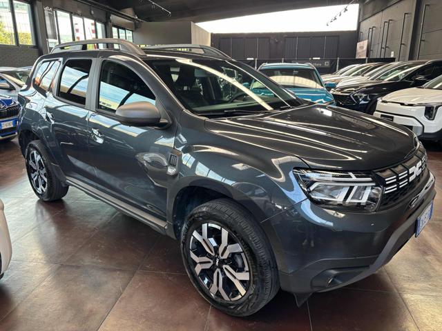 Dacia Duster 1.3 TCe 150 CV EDC 4x2 Extreme, del 2023, 15.000 km, in vendita a Pesaro (PU)