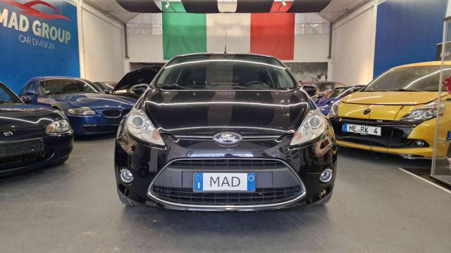 Ford Fiesta 1.4 TDCi 70CV 5 porte Titanium UNICO PROPRIETARIO - foto 2 di 4