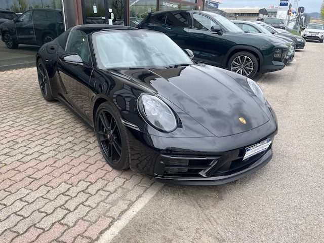Porsche 911 Targa 4 GTS - foto 3 di 4