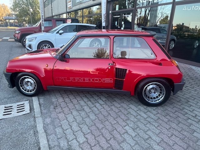 Renault R 5 TURBO 2 ASI d'epoca a BOLOGNA