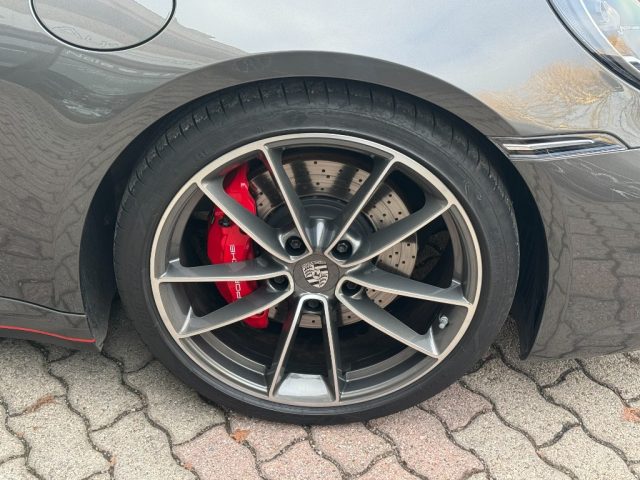 Porsche 992 Carrera 4S Cabriolet, del 2023, 22.263 km, in vendita a Bologna (BO)