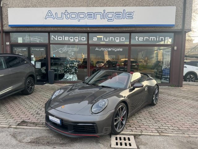 Porsche 992 Carrera 4S Cabriolet usato a BOLOGNA