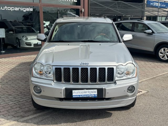 Jeep Grand Cherokee 3.0 V6 CRD Overland - foto 2 di 4