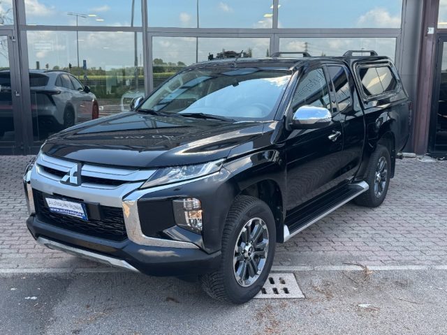 Mitsubishi L200 2.3 D Club Cab 4x4 Super Select Intense PREZZO+IVA usato a BOLOGNA