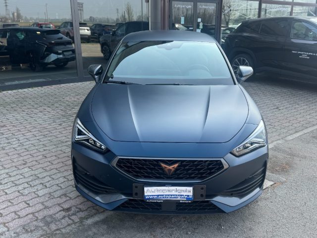 CUPRA Leon 2.0 TSI 245 CV DSG VZ Carbon - foto 2 di 4