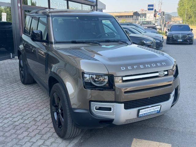 Land Rover Defender 110 3.0D I6 200 CV AWD Auto SE IVA ESPOSTA 100% - foto 3 di 4