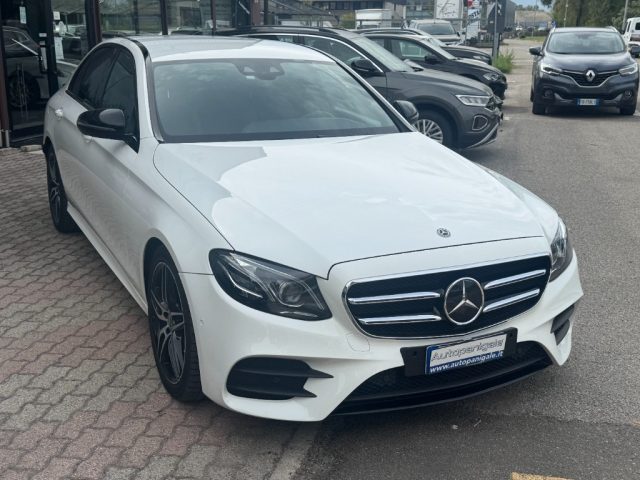 Mercedes-Benz E 300 Premium AMG - foto 3 di 20