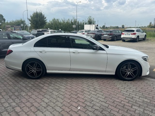 Mercedes-Benz E 300 Premium AMG - foto 4 di 20