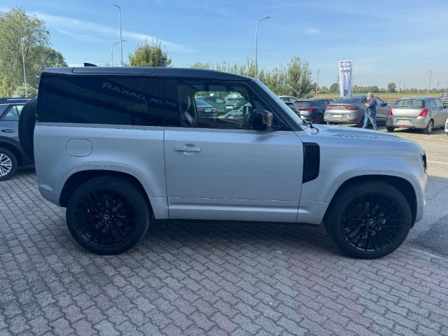 Land Rover Defender 90 3.0D I6 200 CV AWD Auto - foto 4 di 4