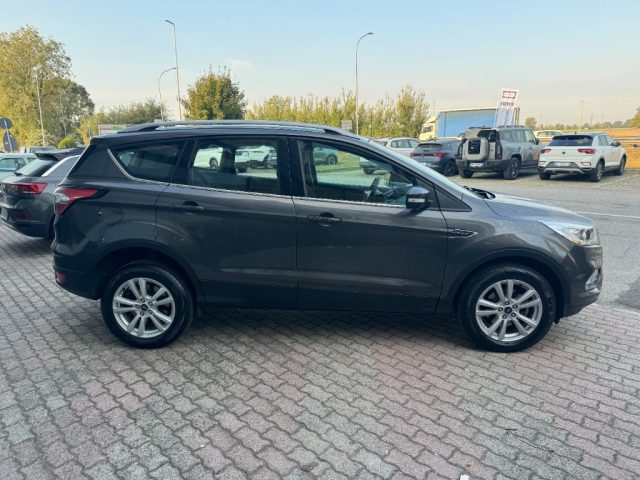 Ford Kuga 1.5 TDCI 120 CV S&S 2WD Business - foto 4 di 4