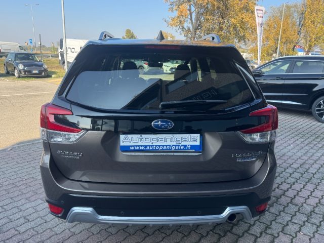 Subaru Forester 2.0 e-Boxer MHEV CVT Lineartronic Premium - foto 4 di 4