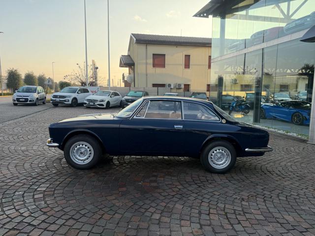 Alfa Romeo GT 1750 GT Veloce - Restauro completo - foto 3 di 4