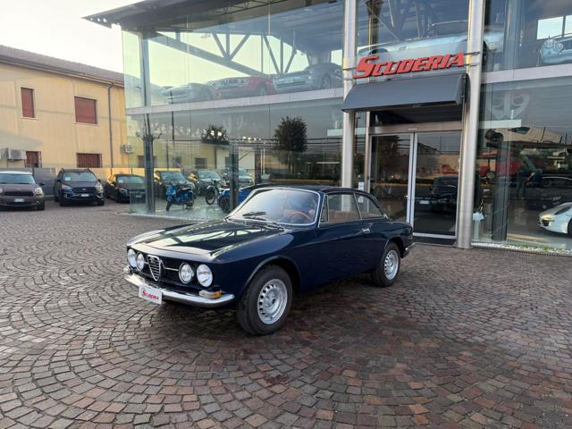 Alfa Romeo GT 1750 GT Veloce - Restauro completo, del 1969, 25.300 km, in vendita a Castiglione Delle Stiviere (MN)