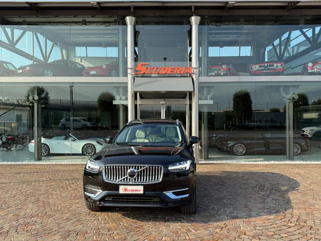 Volvo XC90 B5 (d) AWD Geartronic 7 posti Inscription usato a CASTIGLIONE DELLE STIVIERE