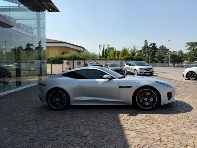 Jaguar F-Type 2.0 aut. Coupé R-dynamic CHEQUERED FLAG - foto 3 di 4