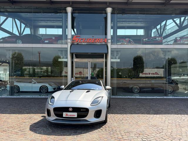 Jaguar F-Type 2.0 aut. Coupé R-dynamic CHEQUERED FLAG usato a CASTIGLIONE DELLE STIVIERE