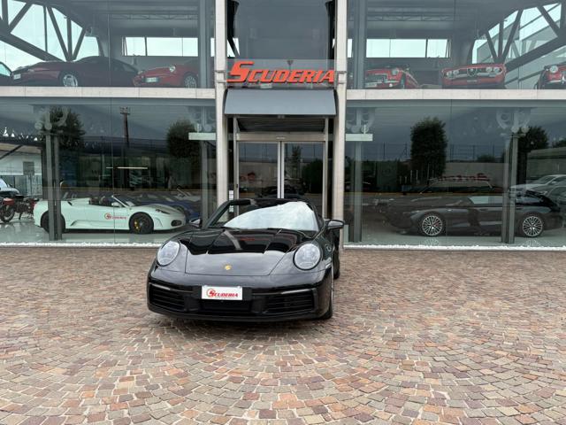 Porsche 911 992 Carrera Cabriolet, del 2023, 44.900 km, in vendita a Castiglione Delle Stiviere (MN)