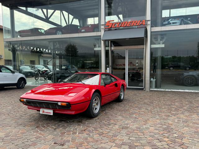 Ferrari 208 GTB - foto 2 di 4