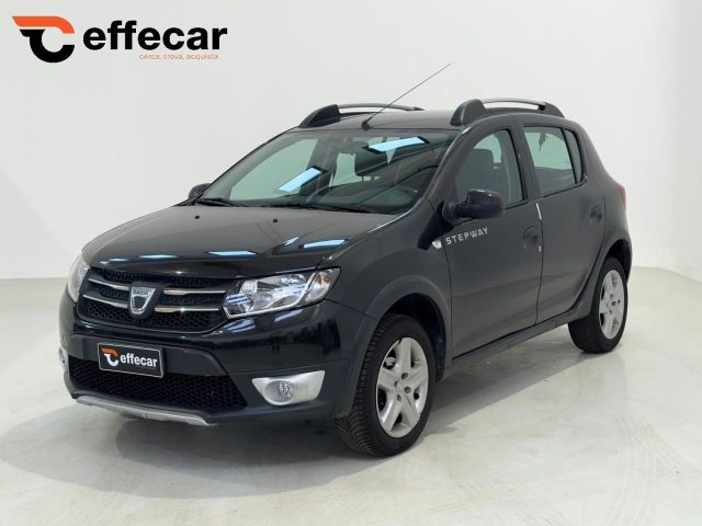 Dacia Sandero Stepway 900 TCe 12V 90CV Prestige NEOPATENTATI - foto 1 di 4