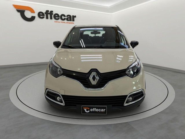 Renault Captur TCe 12V 90 CV Start&Stop Energy Life - foto 2 di 4