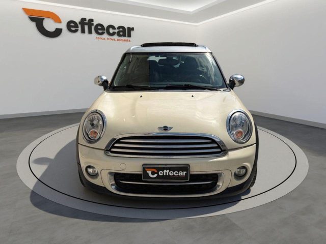 MINI Clubman Mini 1.6 16V Cooper D Clubman - foto 2 di 4