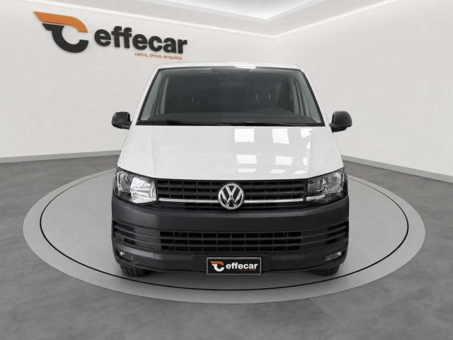 Volkswagen T6.1 Transporter 2.0 TDI Kasten - foto 2 di 4