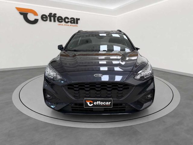 Ford Focus 1.5 EcoBlue 120 CV automatico SW ST-Line Co-Pilot - foto 2 di 4