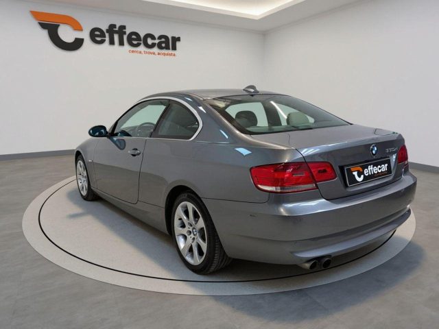 BMW 330 xi cat Coupé Futura - foto 4 di 4