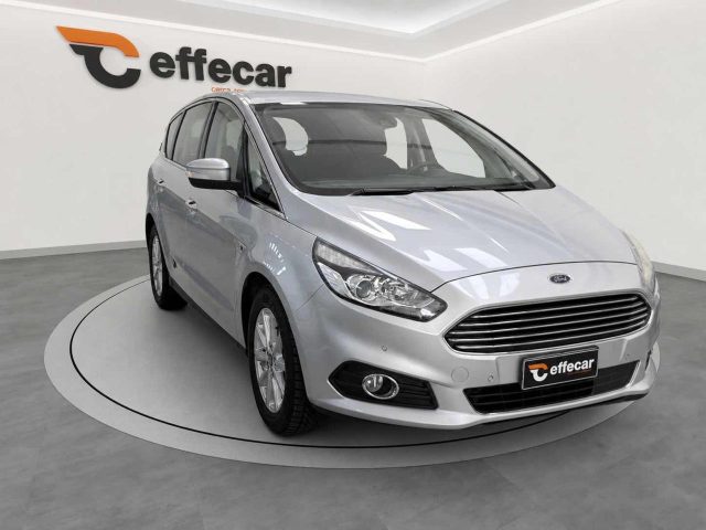 Ford S-Max 2.0 TDCi 150CV Start&Stop Powershift Vignale - foto 3 di 4
