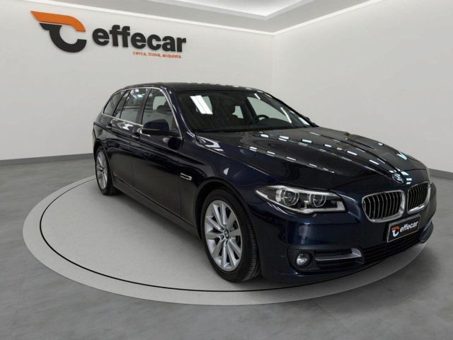 BMW 530 258CV Touring M sport - foto 3 di 4
