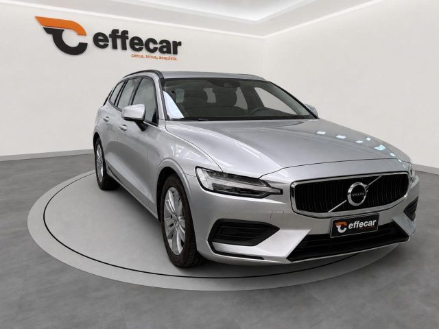 Volvo V60 B4 D Autom. Momentum Business - foto 3 di 4