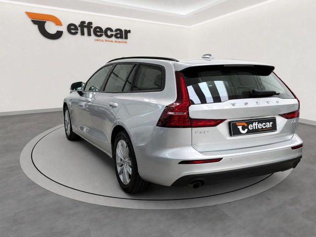 Volvo V60 B4 D Autom. Momentum Business - foto 4 di 4