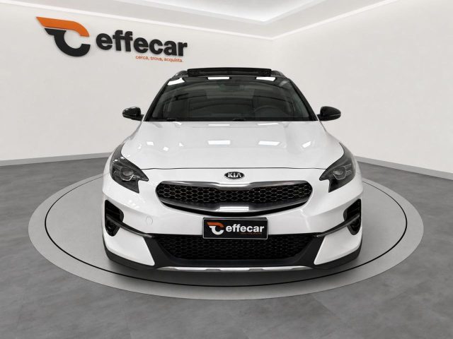 Kia XCeed 1.6 CRDi 136 CV AUTOMATICA - foto 2 di 4