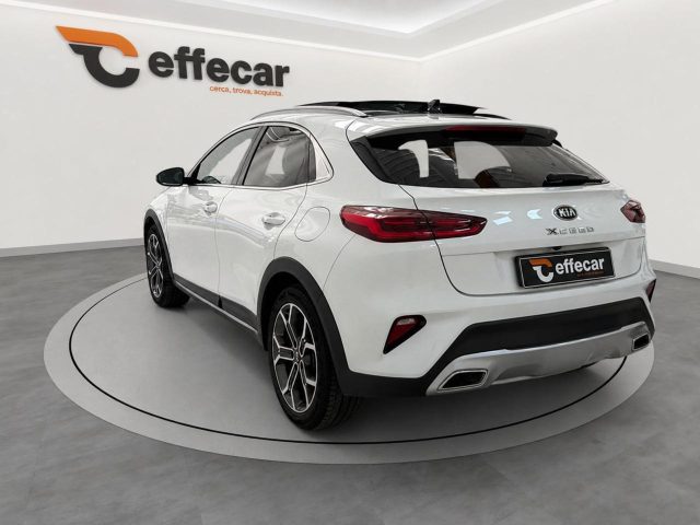 Kia XCeed 1.6 CRDi 136 CV AUTOMATICA - foto 4 di 4