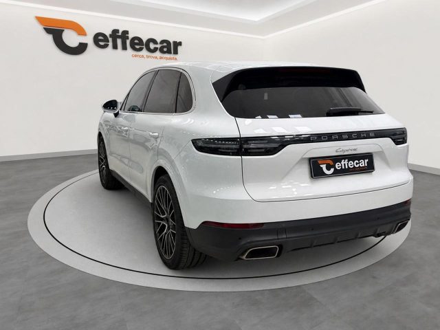 Porsche Cayenne 3.0 V6 - foto 4 di 15