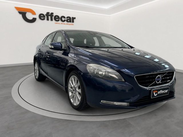Volvo V40 D2 1.6 Summum - foto 3 di 4