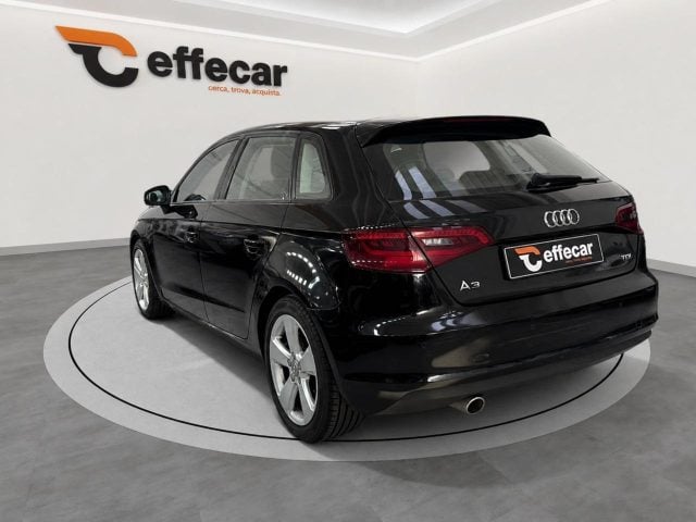 Audi A3 SPB 1.6 TDI Ambition - foto 4 di 4