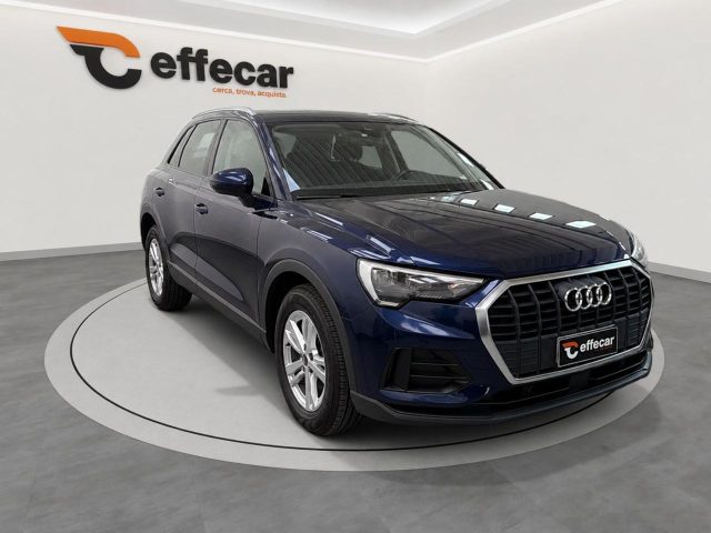 Audi Q3 35 TDI Business S tronic - foto 3 di 4