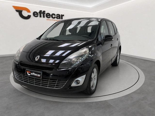 Renault Scenic 1.5 dCi 110CV Luxe, del 2011, 289.630 km, in vendita a Roncadelle (BS)