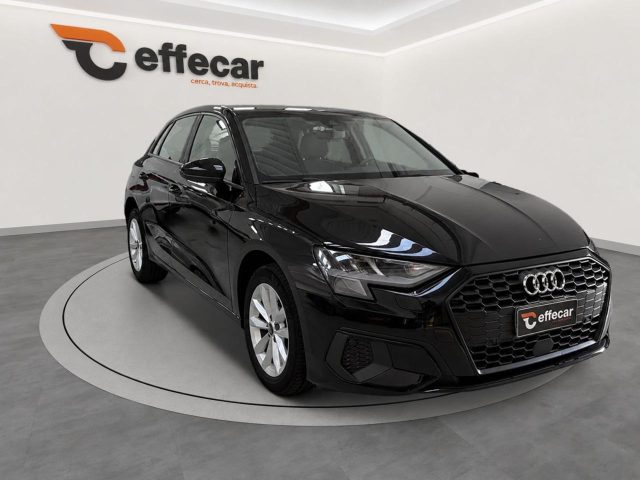 Audi A3 SPB 30 TDI S line edition - foto 3 di 4