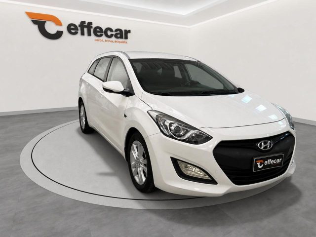 Hyundai i30 Wagon 1.6 CRDi Comfort - foto 3 di 4