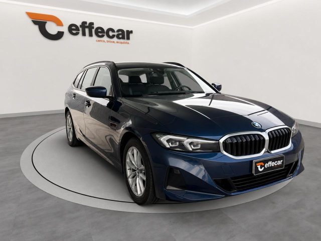 BMW 320 d 48V Business advanced Touring - foto 3 di 4